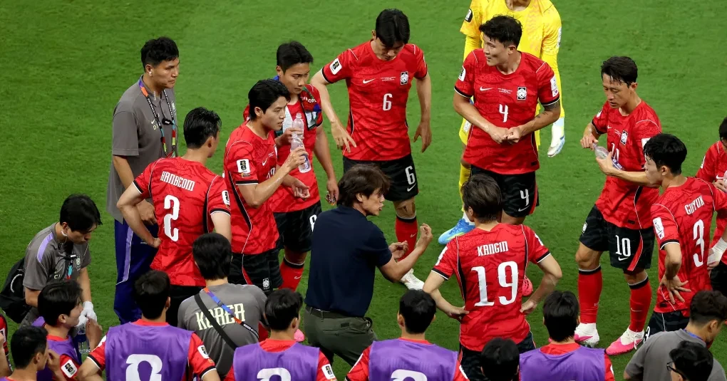 Drone sobrevoando treino da seleção da Coreia do Sul em Guadalajara