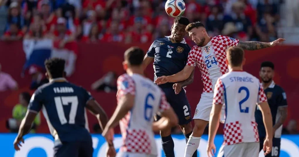 Jogadores da Croácia comemoram gol de Budimir contra o Panamá em Toronto