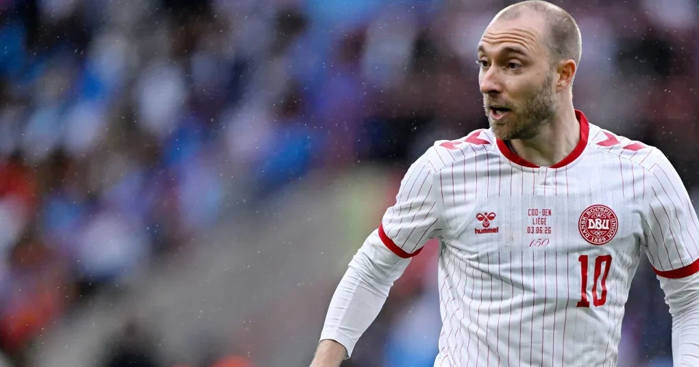 Christian Eriksen desmaia em amistoso Dinamarca x Ucrânia em Odense