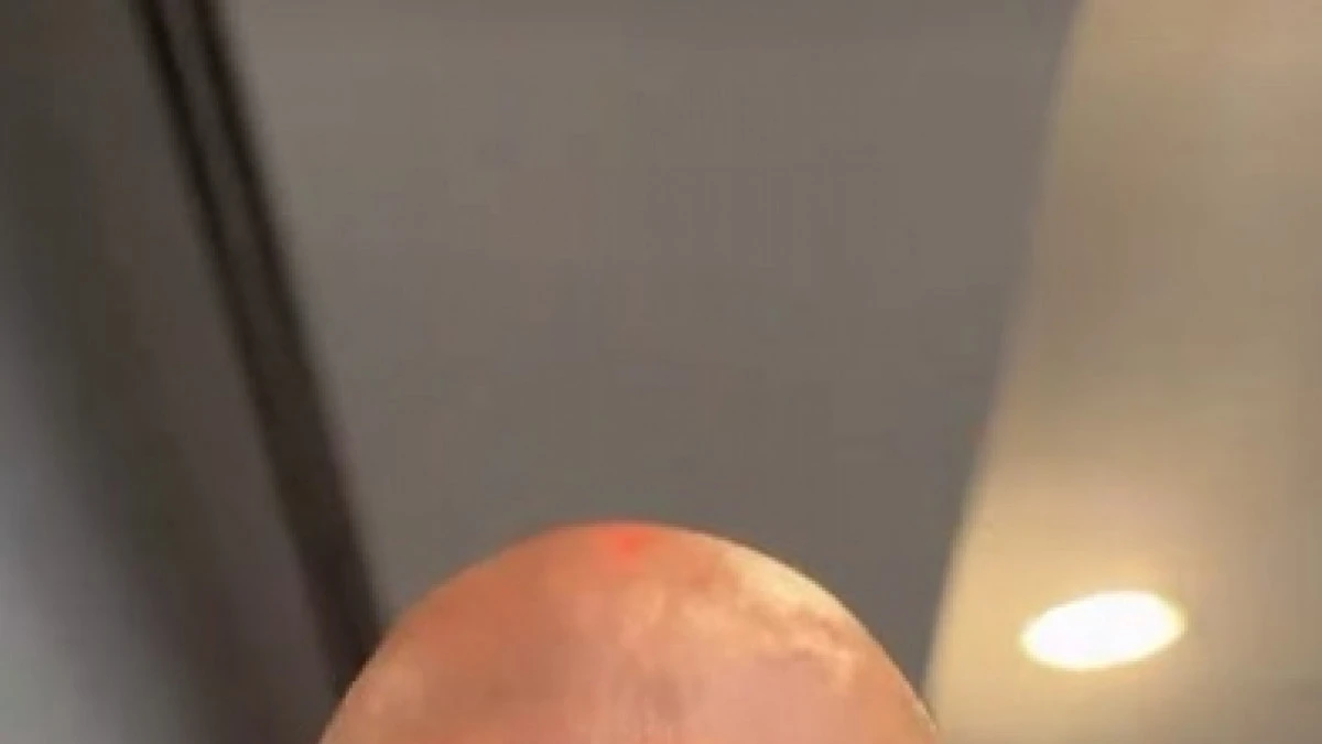Felipe Melo publicando comentário sobre negociação de Nino nas redes sociais