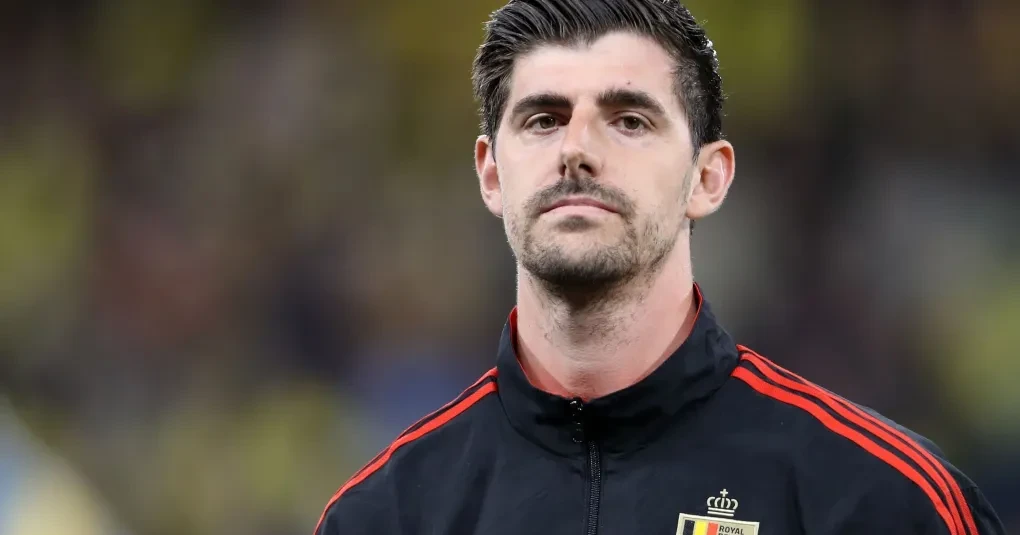 Thibaut Courtois em entrevista com a seleção belga durante preparação em Seattle