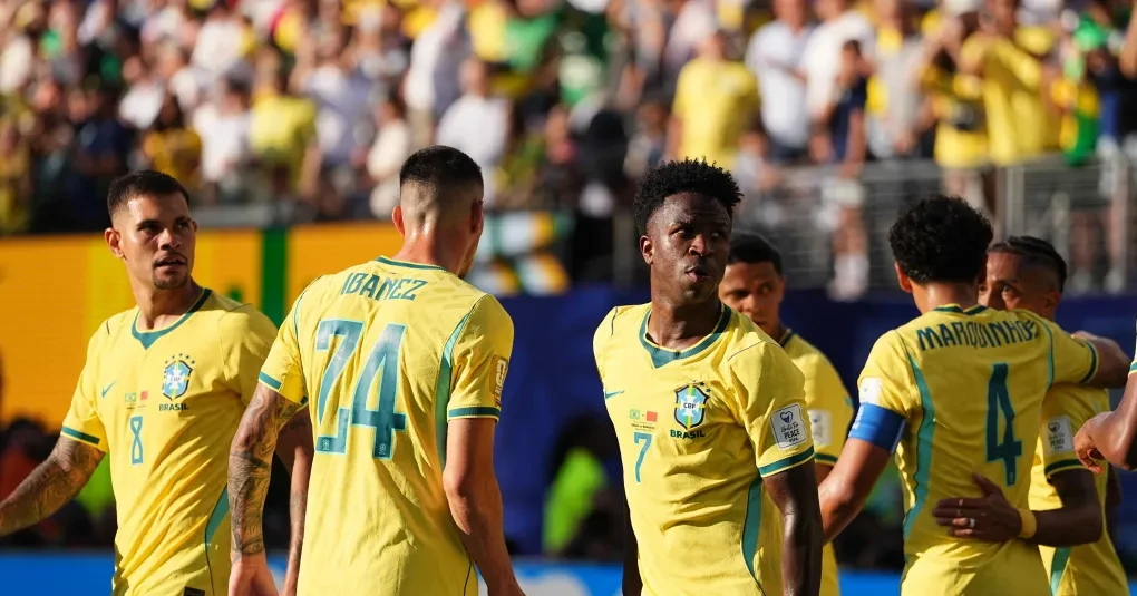 Seleção brasileira em treino antes do jogo da Copa do Mundo 2026