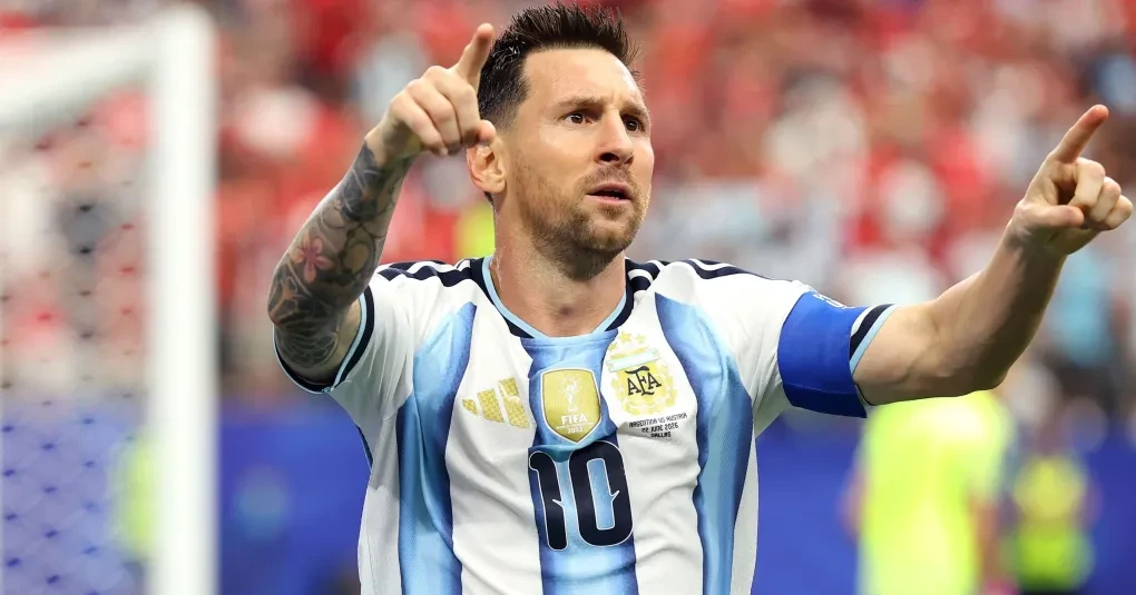 Lionel Messi comemorando um gol pela Argentina na Copa do Mundo 2026