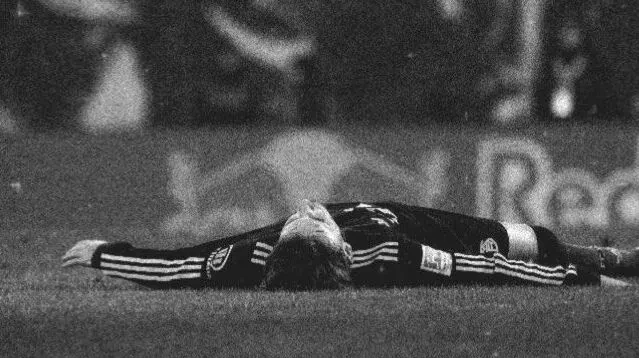 Lennart Karl comemorando com a camisa do Bayern de Munique