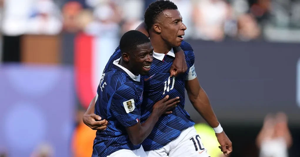 Kylian Mbappé celebrando gol com a camisa da França durante a Copa do Mundo de 2026