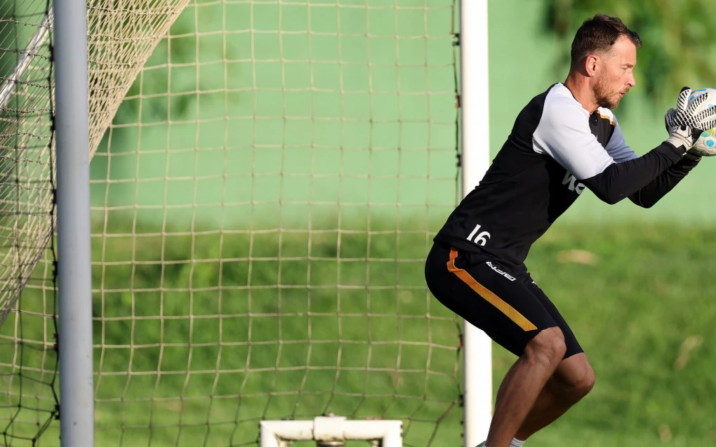 Neto sem espaço no Botafogo recebe sondagens e aguarda aval de novo investidor