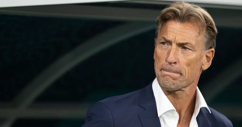 Hervé Renard em coletiva após ser anunciado técnico da Tunísia