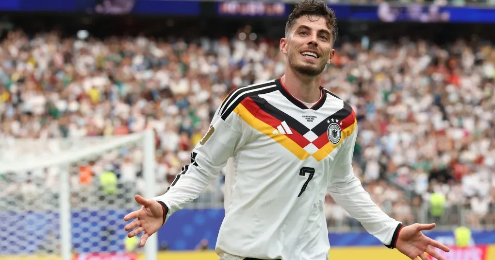 Jogadores da Seleção Alemã comemorando gol em partida da Copa do Mundo em 2026