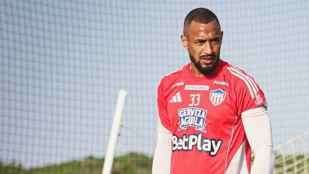 Botafogo próximo de anunciar contratação do zagueiro Lucas Monzón