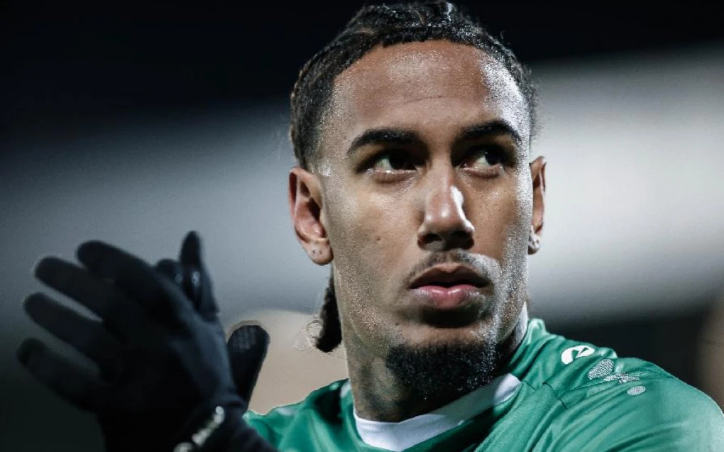 Rwan Cruz em foto oficial vestindo a camisa do Ludogorets
