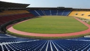 Jogadores do Maranhão em aquecimento no Estádio Governador João Castelo