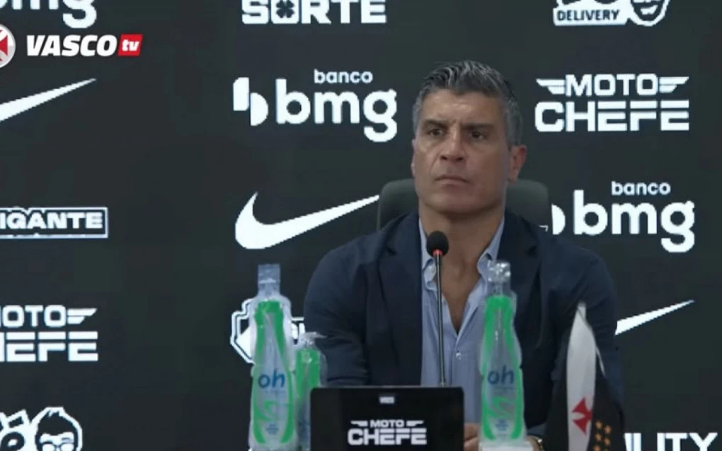 Pedro Emanuel diz que forma como Vasco sofreu o gol ‘também nos abateu’