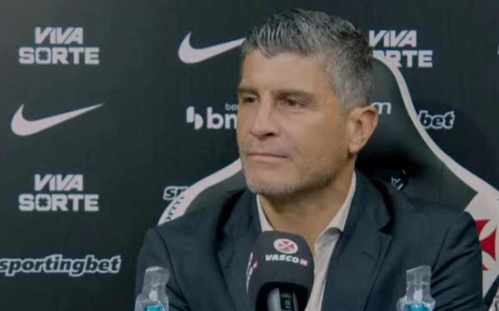 Pedro Emanuel em coletiva após o empate entre Vasco e Mirassol