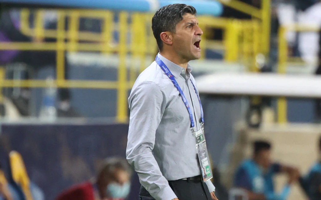 Pedro Emanuel desembarcando no Rio de Janeiro