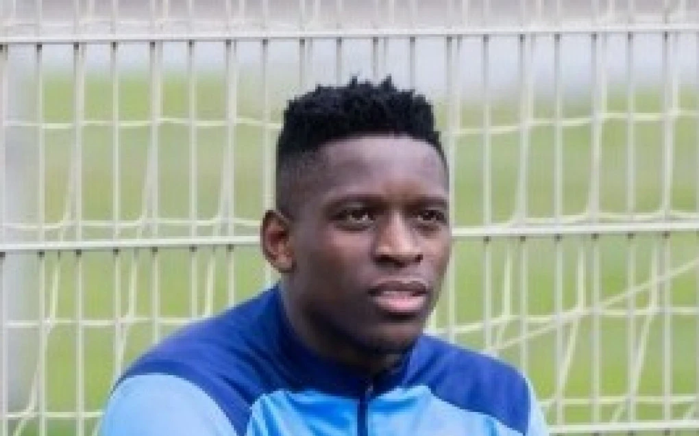 Luiz Henrique em ação com a camisa do Zenit durante treino