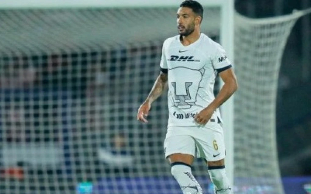 Botafogo retoma negociações por Nathan Silva, zagueiro do Pumas
