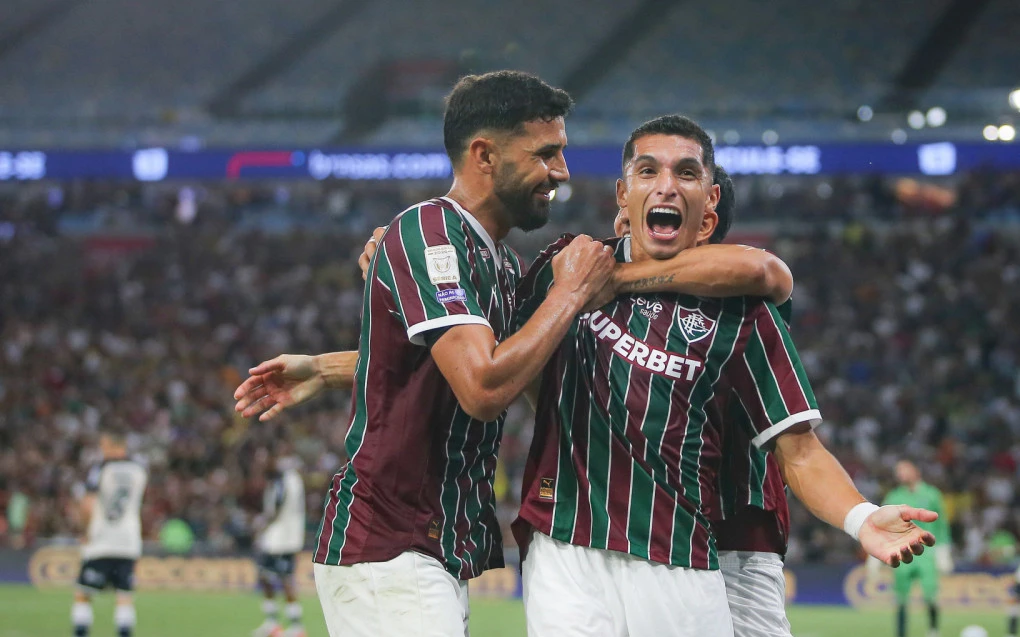 Denilson questiona melhora do Fluminense após Zubeldía: ‘Não é normal’