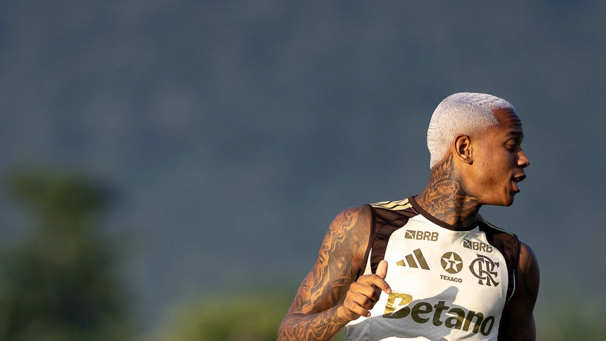 Flamengo vende atacante Wallace Yan ao Bragantino