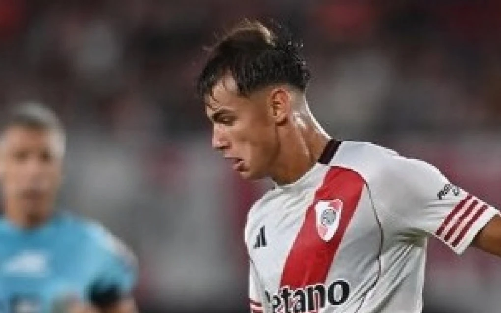 Flamengo tem interesse em Joaquín Freitas, atacante do River Plate