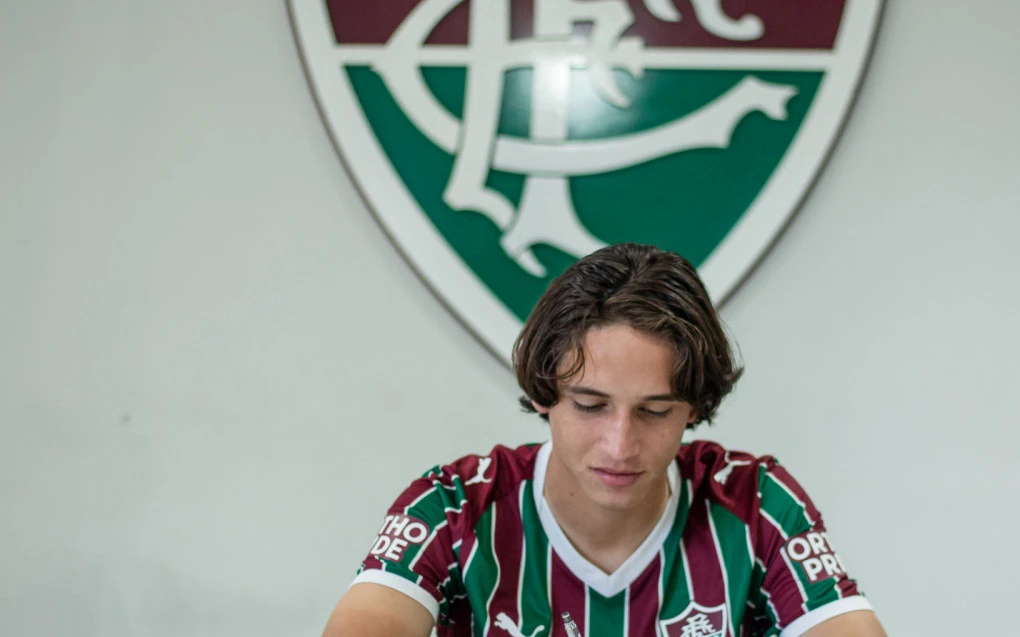 Ruan Salles durante treino no CT das Laranjeiras