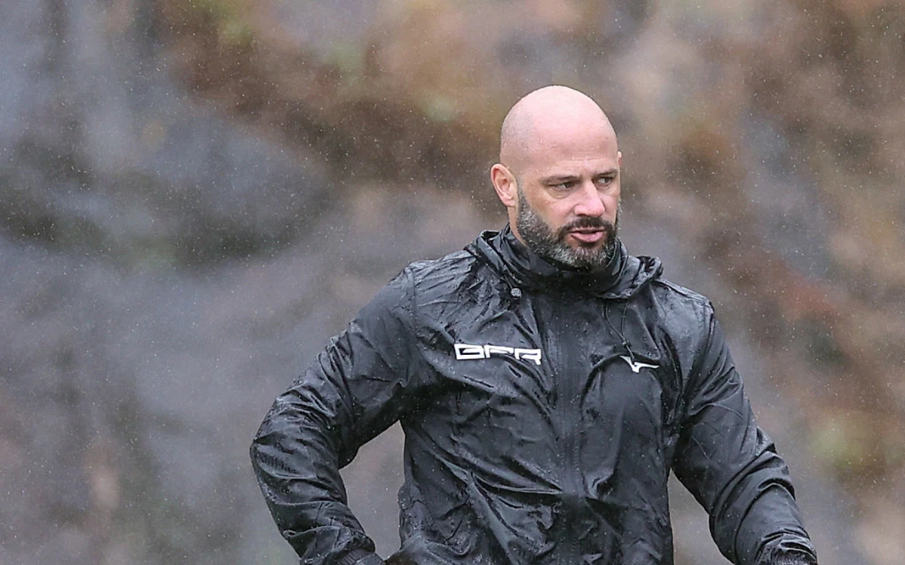 Franclim comanda treino e pode dirigir Botafogo na Sul-Americana