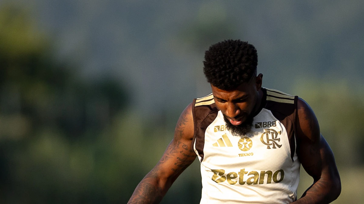 Emerson Royal diz ter encontrado alinhamento no Flamengo e vive melhor fase