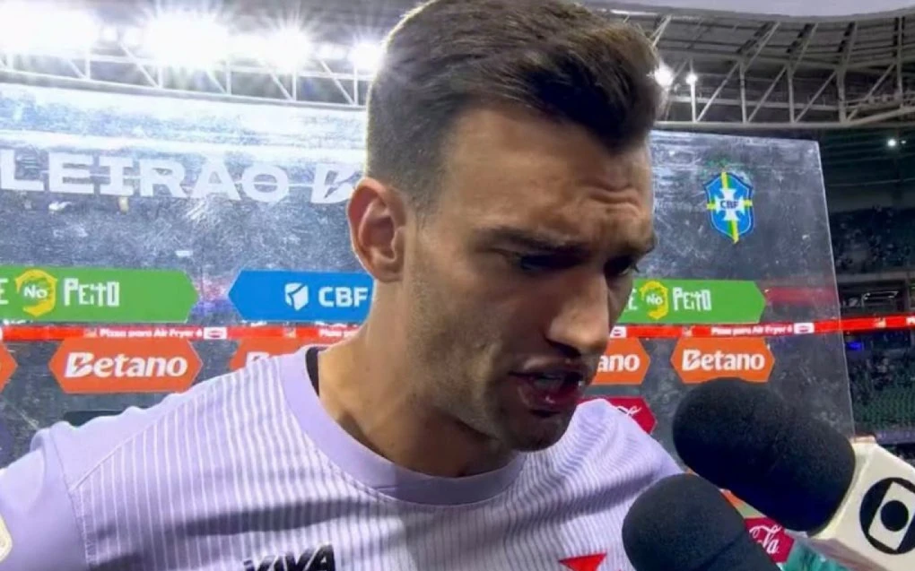 Vasco sofre goleada para o Palmeiras e Léo Jardim aponta ‘apagão’ do time