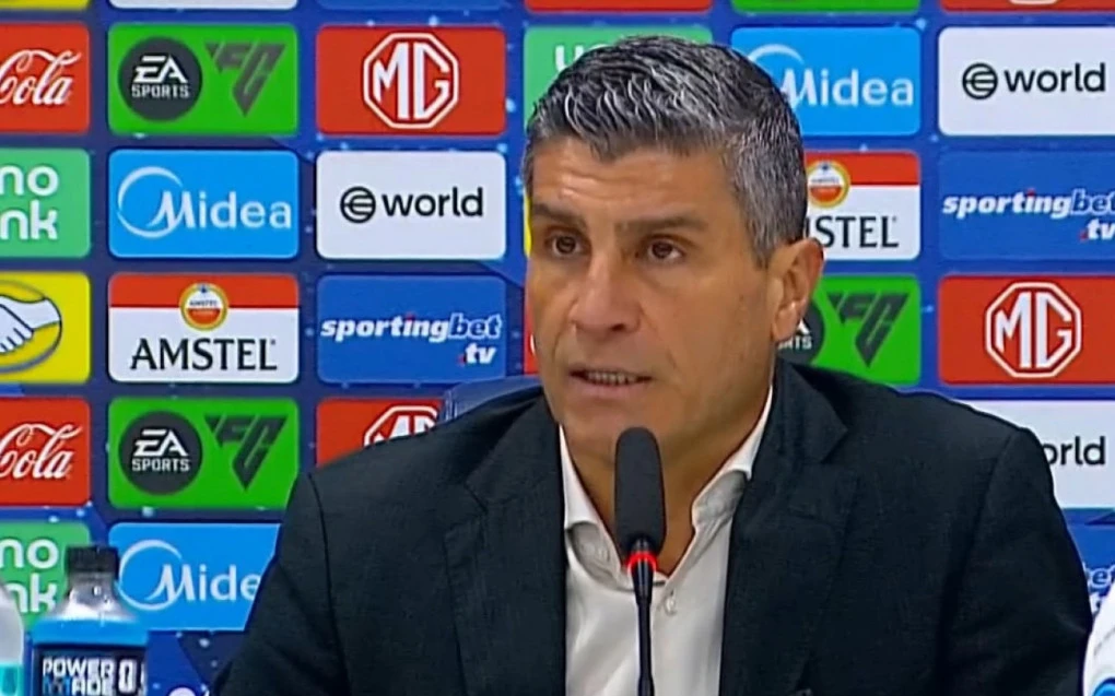 Pedro Emanuel afirma que Vasco não vai abdicar de nenhuma competição