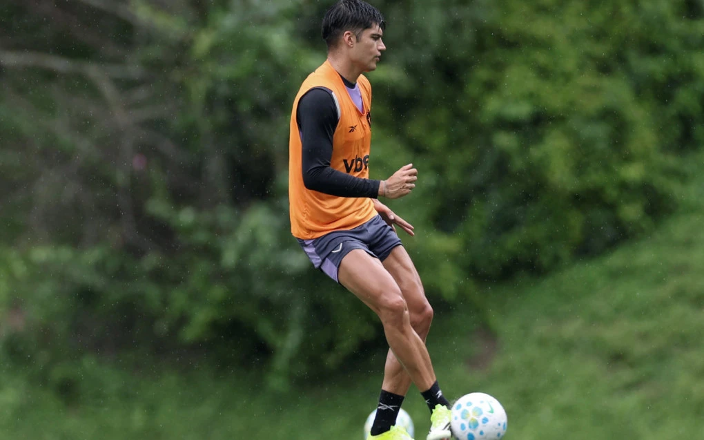 Joaquín Correa durante treino do Botafogo no CT Lonier