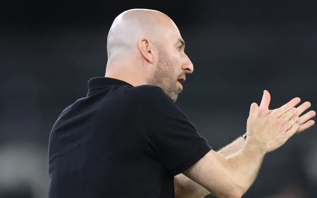 Bellão liga alerta no Botafogo após empate que expôs falhas defensivas