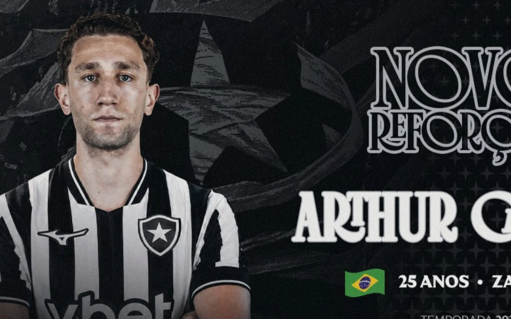 Botafogo oficializa a contratação do zagueiro Arthur Chaves