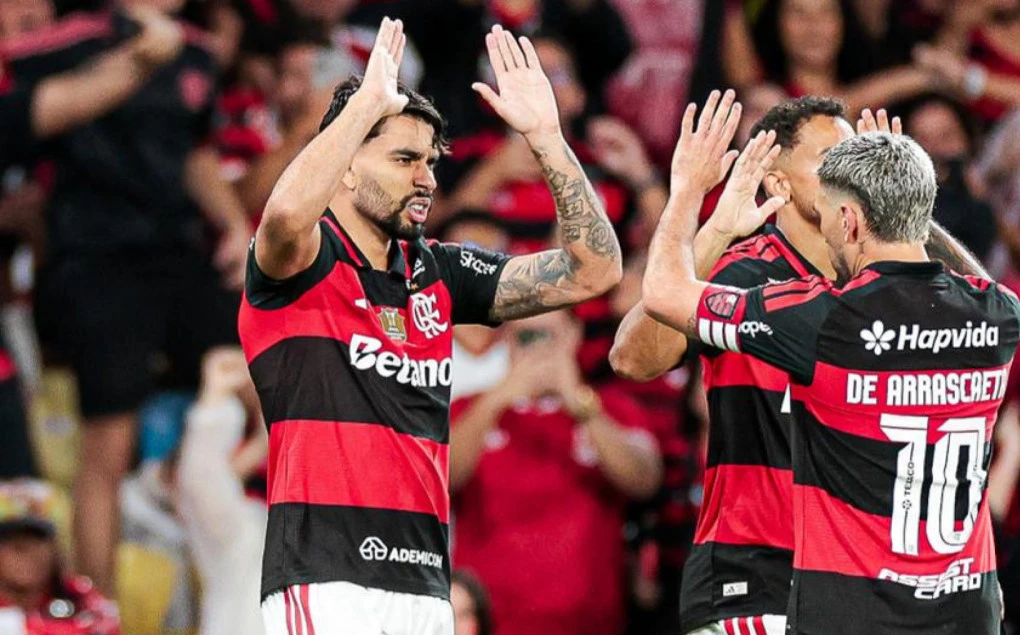 Flamengo aumenta chance de título do Brasileirão após vitória sobre o Corinthians